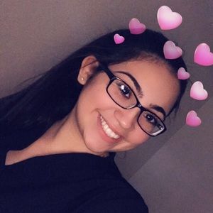 Meet your Posher, Marisol